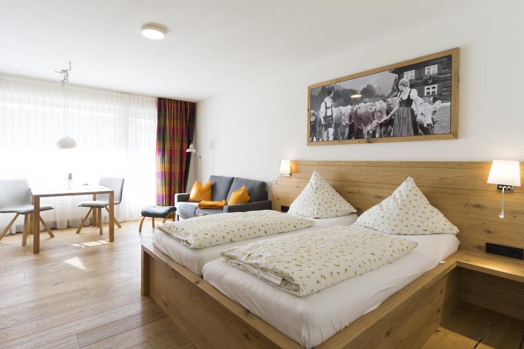 Haus Sonnenhof Apartment Oberstdorf Exterior foto